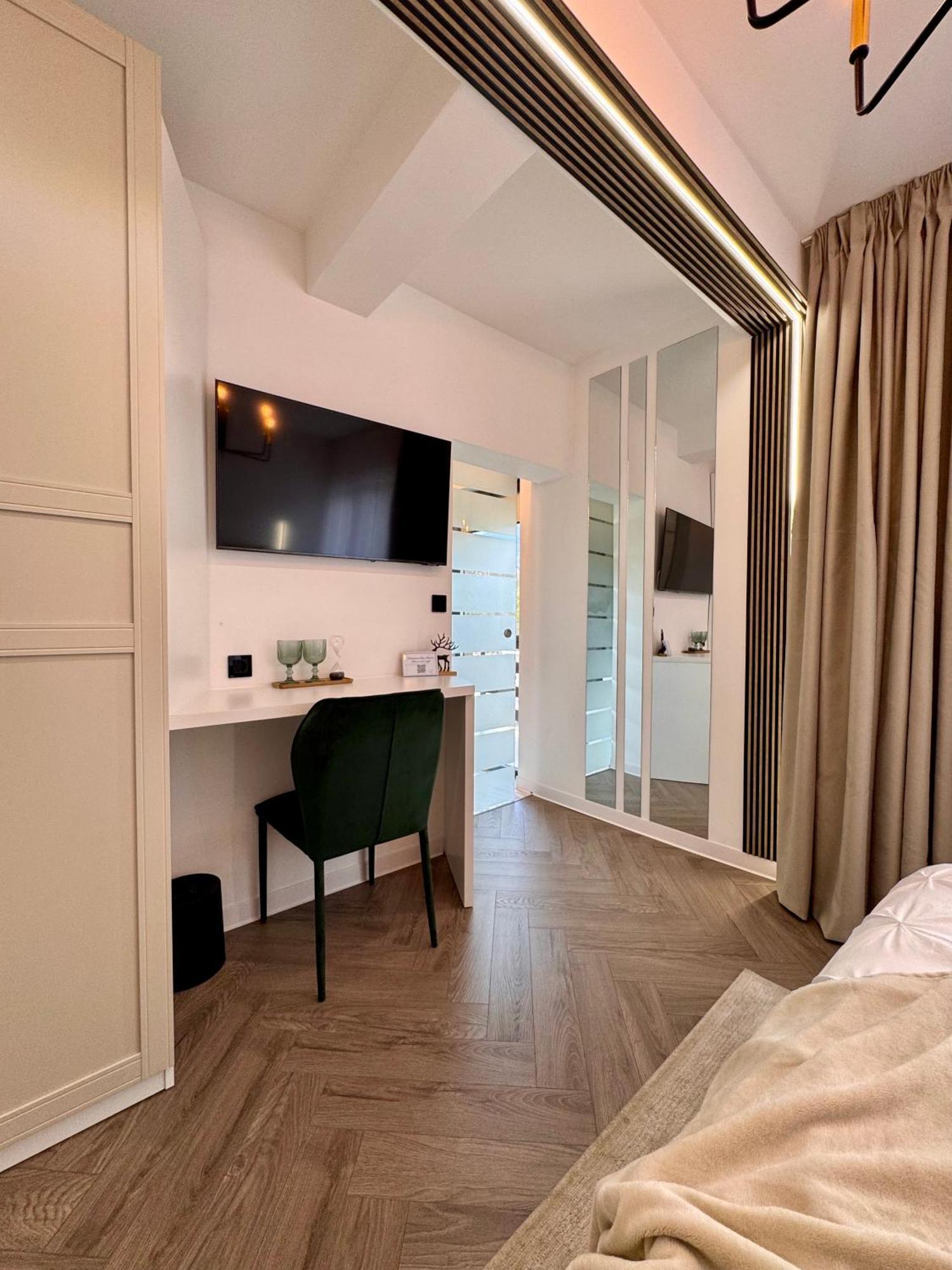 Greg Rooms Sinaia Bagian luar foto